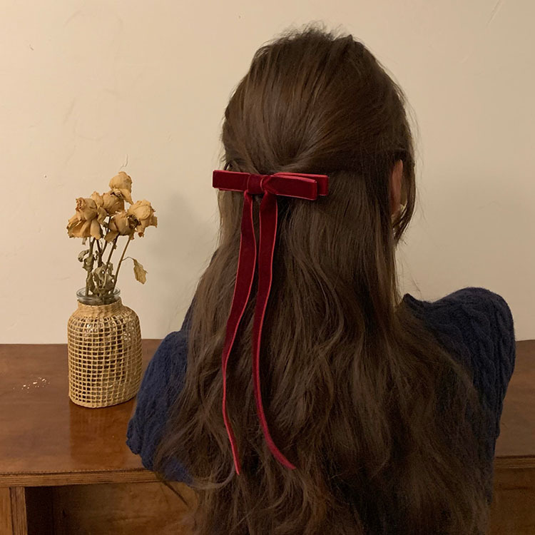 Velvet Ribbon Bow Hair Clip 鈥?Elegant Winter Accessory